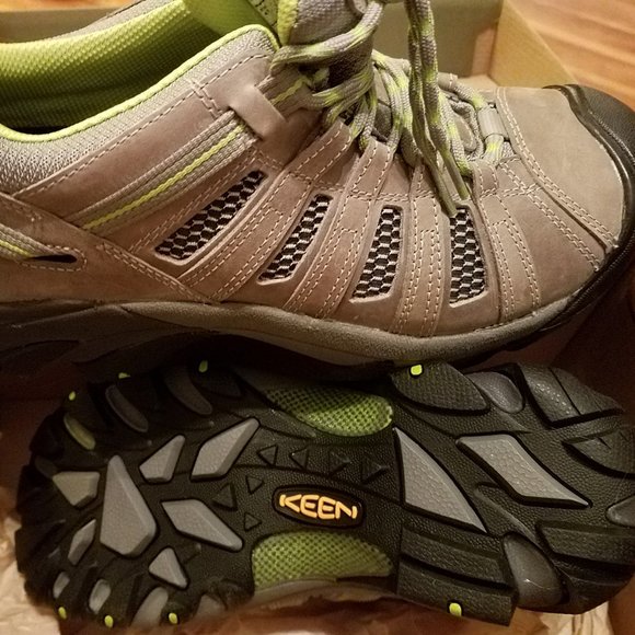 KEEN Women's Voyageur - Picture 2 of 5